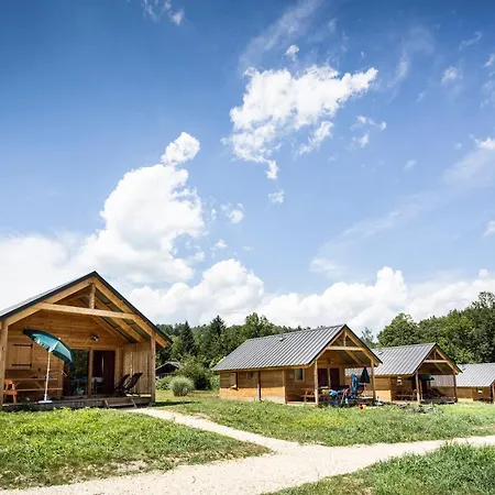 Huttopia Lac D'Aiguebelette Saint-Alban-de-Montbel Exterior photo