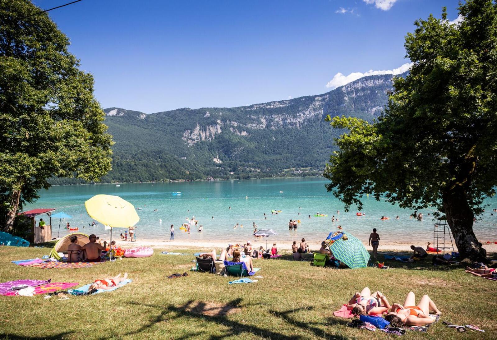 Campingplatz Huttopia D'aiguebelette Saint-Alban-de-Montbel